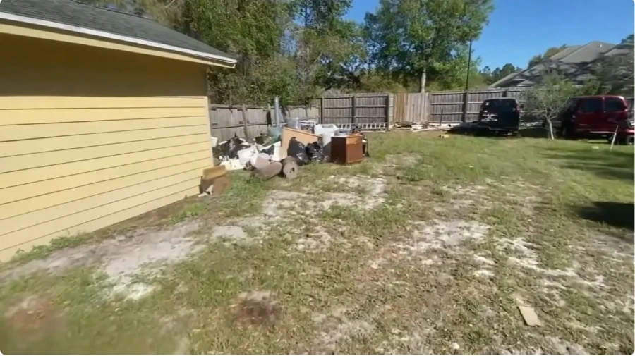Simple 3-step junk removal process serving Peoria, IL and Peoria County
