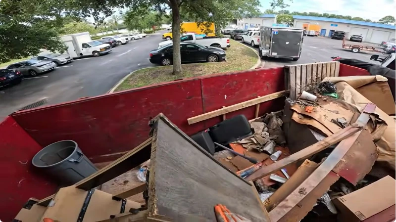 Commercial junk transportation and haul-away in Peoria, IL — RiverCity