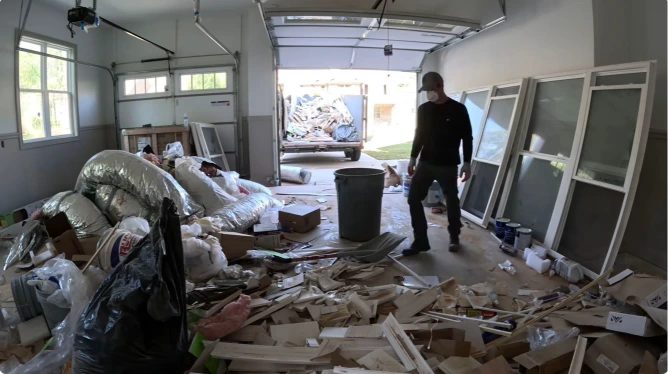 Construction debris removal execution in Peoria, IL